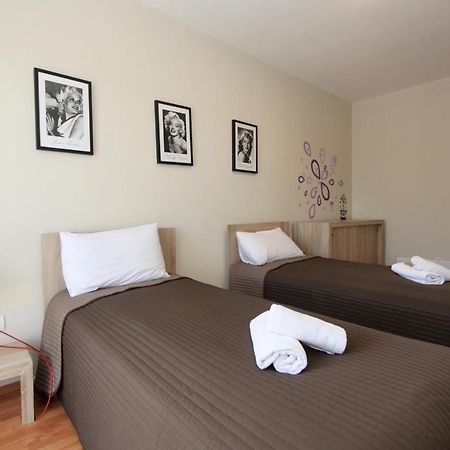 Cozy Apartments In Belgrade, Cukarica, Zeleznik, Free Parking And Wifi Exteriér fotografie