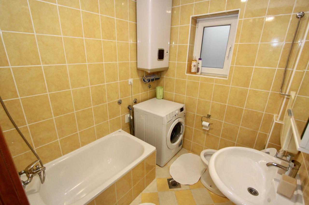 Cozy Apartments In Belgrade, Cukarica, Zeleznik, Free Parking And Wifi Exteriér fotografie
